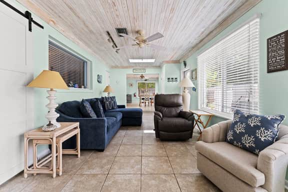 5 Min Walk to Beach | 2BR/2BA | Coastal Retreat - Image 2